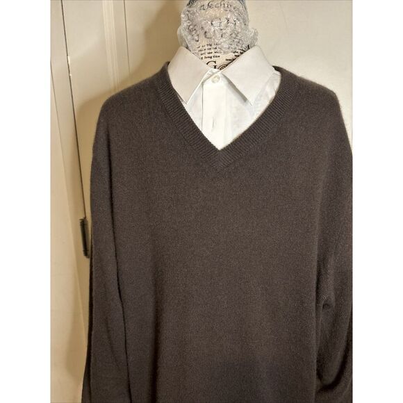 Daniel Bishop Other - Daniel Bishop Sweater Mens  XL Brown Cashmere Long Sleeve V Neck Pullover